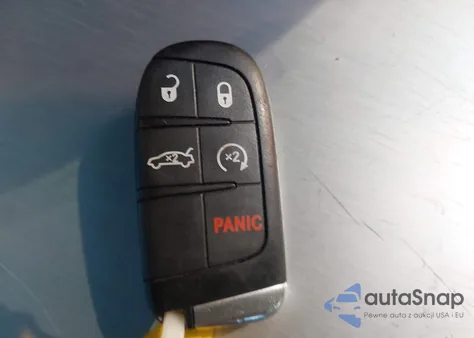 2021 Dodge Challenger Sxt z USA, uszkodzony, nr VIN 2C3CDZAG5MH586461